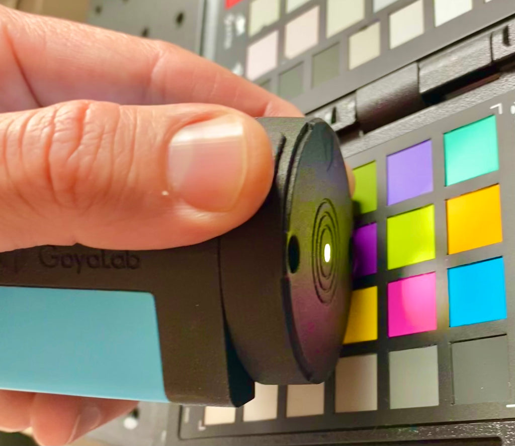 Handheld Optical Spectrometer IndiGo Visible Handheld Spectrometer – Axiom Optics